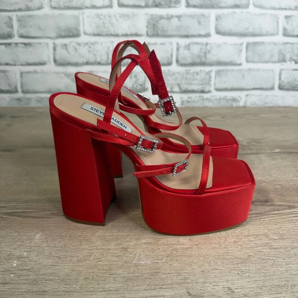 Steve Madden Gia Platform Sandal Heels Red 7.5M